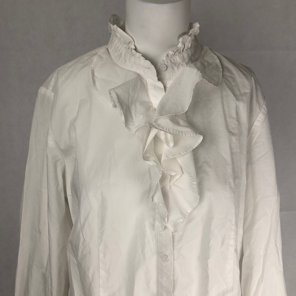 Women’s Talbots top white ruffle button up Sz 12